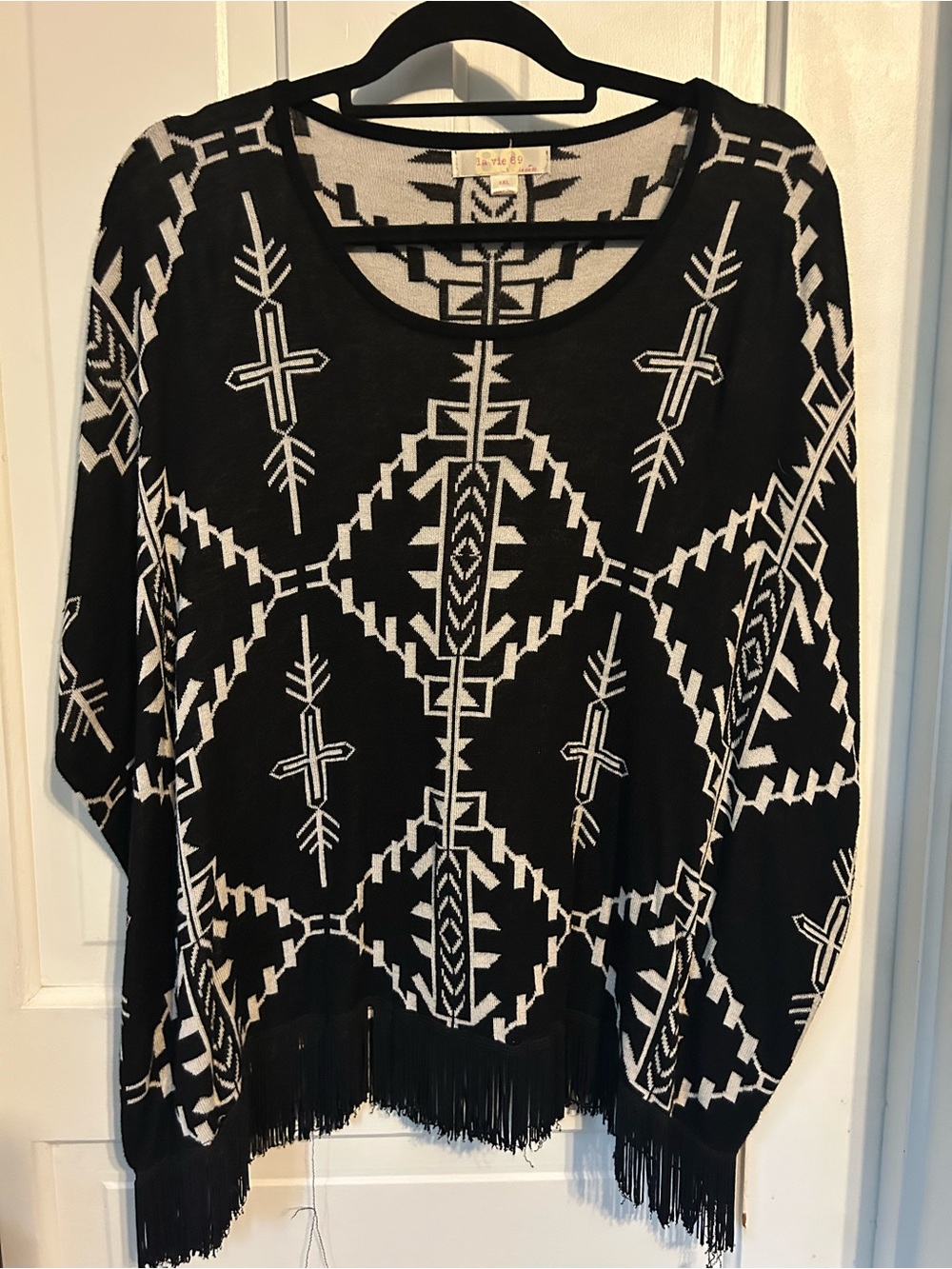 La Vie 89 Black & White Aztec Fringe Sweater